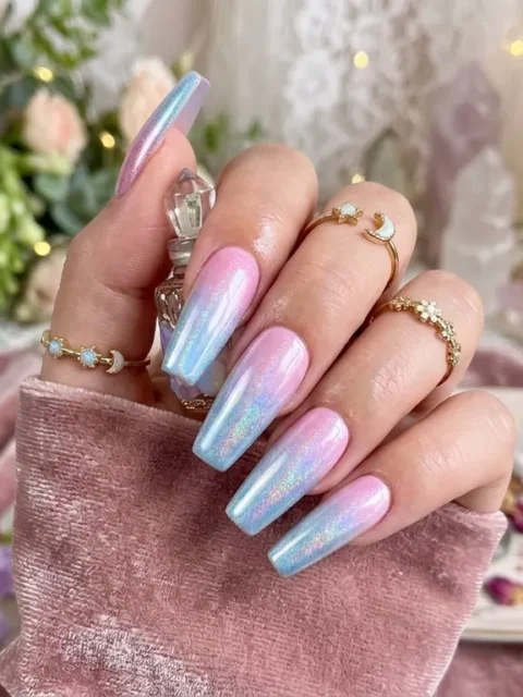 7 Whimsical Cotton Candy Chrome Nails You’ll Obsess Over